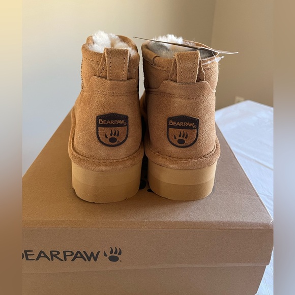 Bearpaw Women's Retro Shorty Boots size 8 - Picture 4 of 10